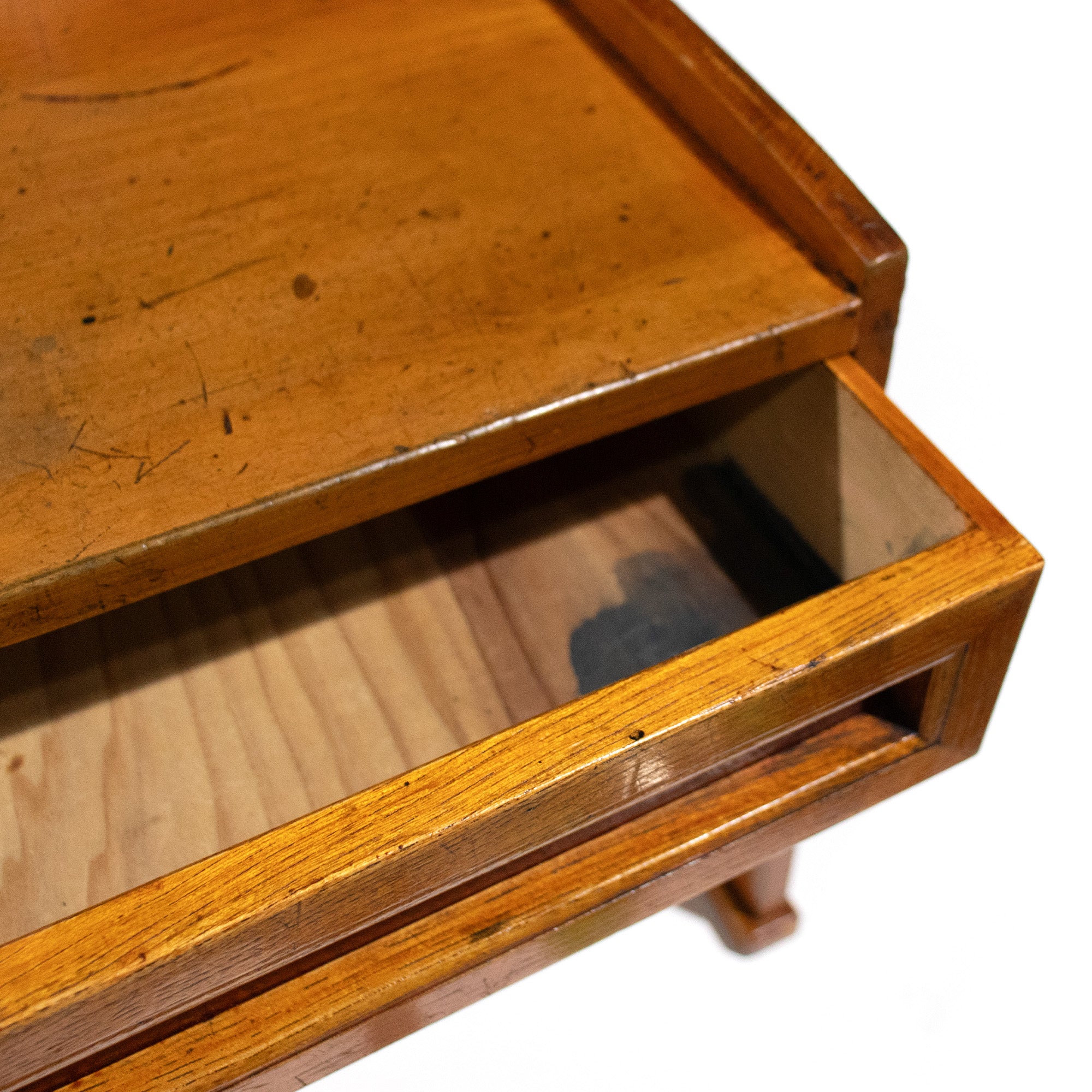 Takayama Keyaki Wood Low Desk  - Early 20th Century Writing Table - Image 3