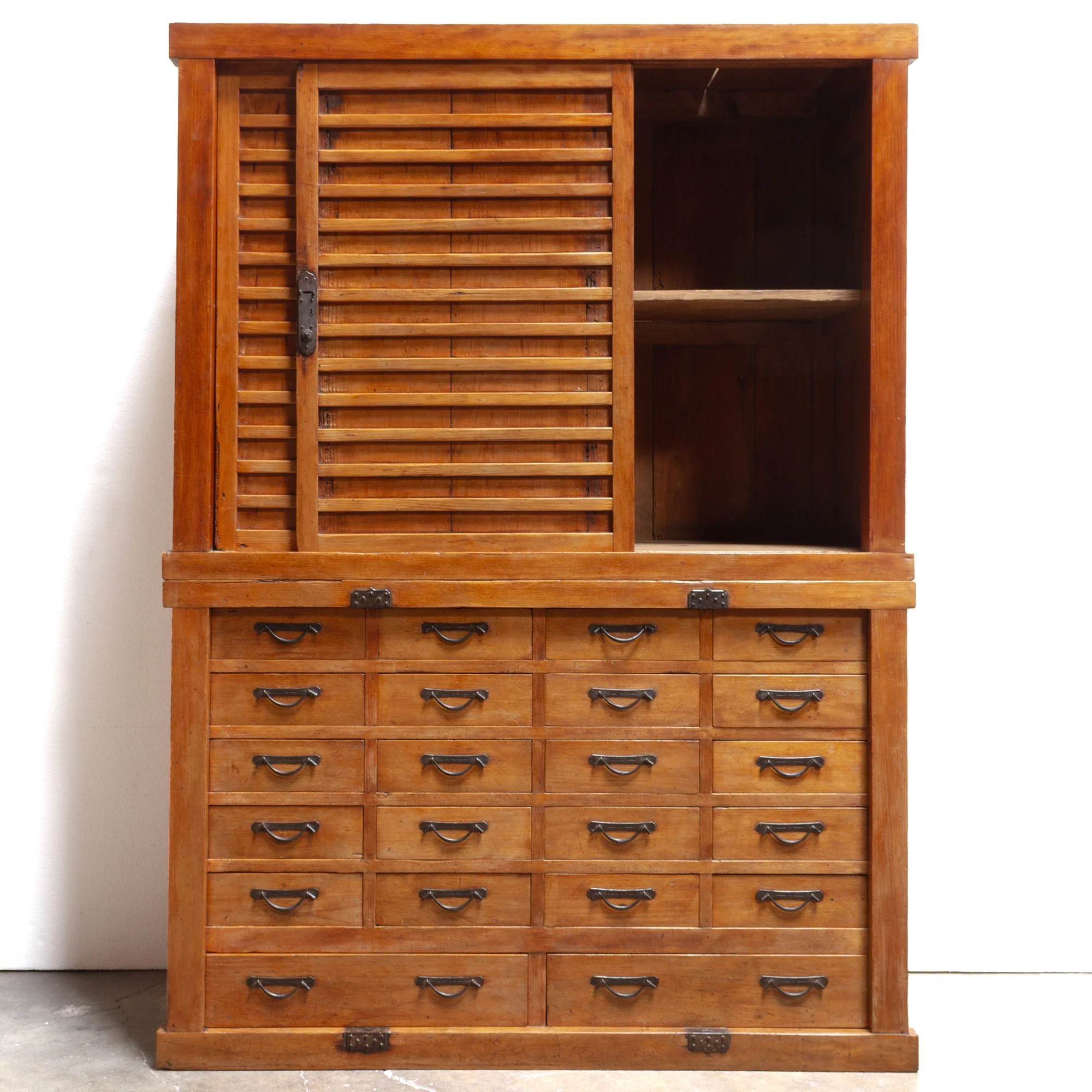 Tall Blonde Cho Dansu | Merchants Inventory Chest | Japanese Antique Cabinet - Image 4