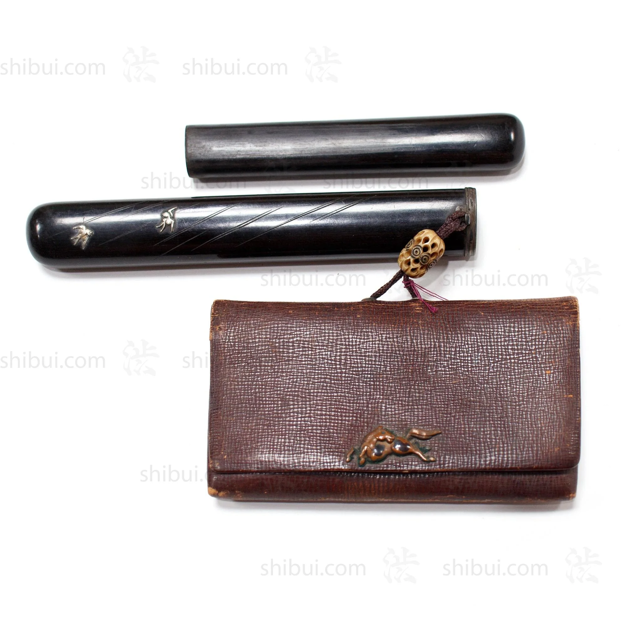 Japanese Antique Tonkotsu Wallet Pouch and Kiseru Pipe - Image 3