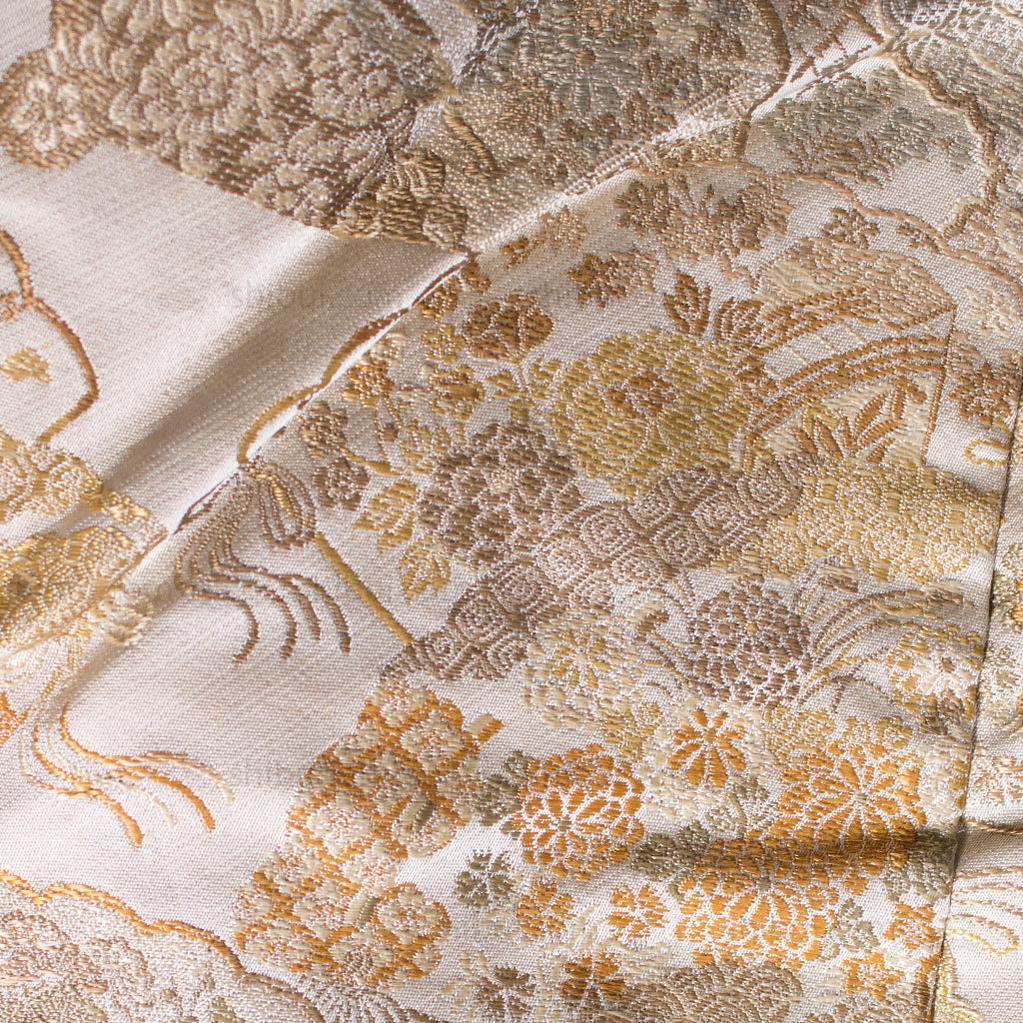 Brocade Uchikake: Gold/red lining - Image 4