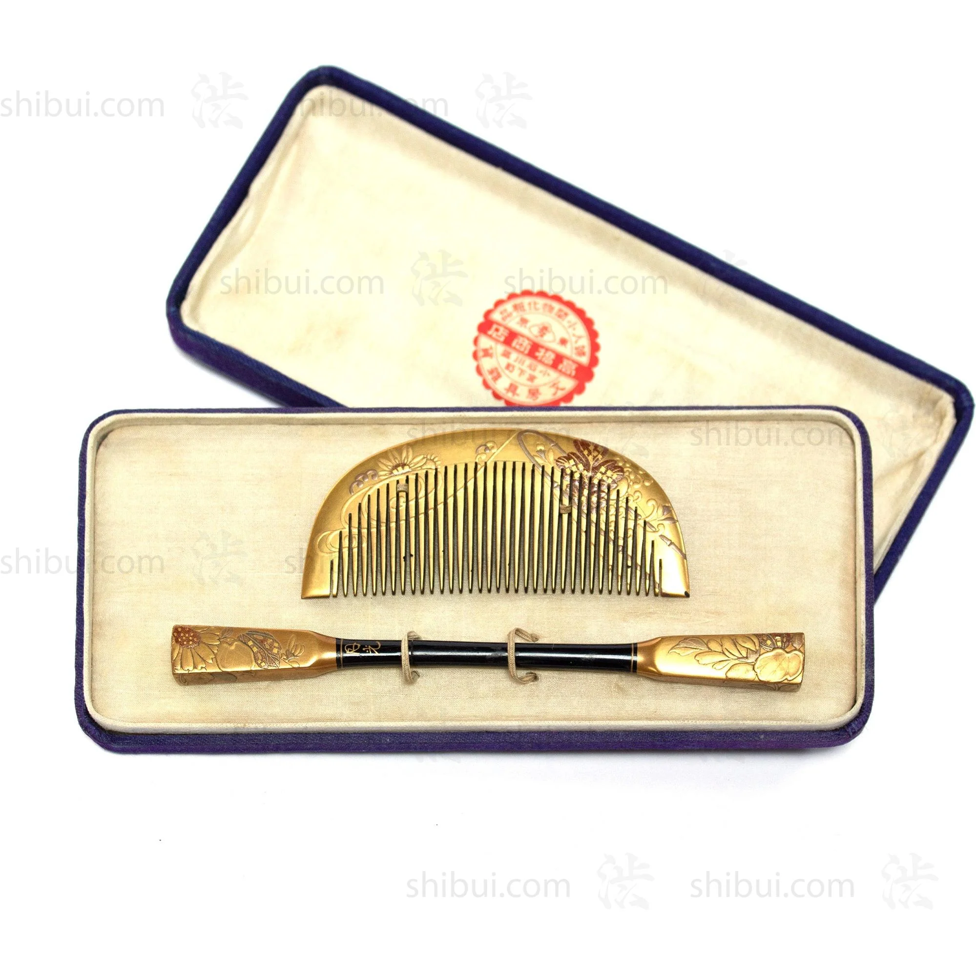 Antique Japanese Lacquered Kushi and Kogai Comb Set - Image 2